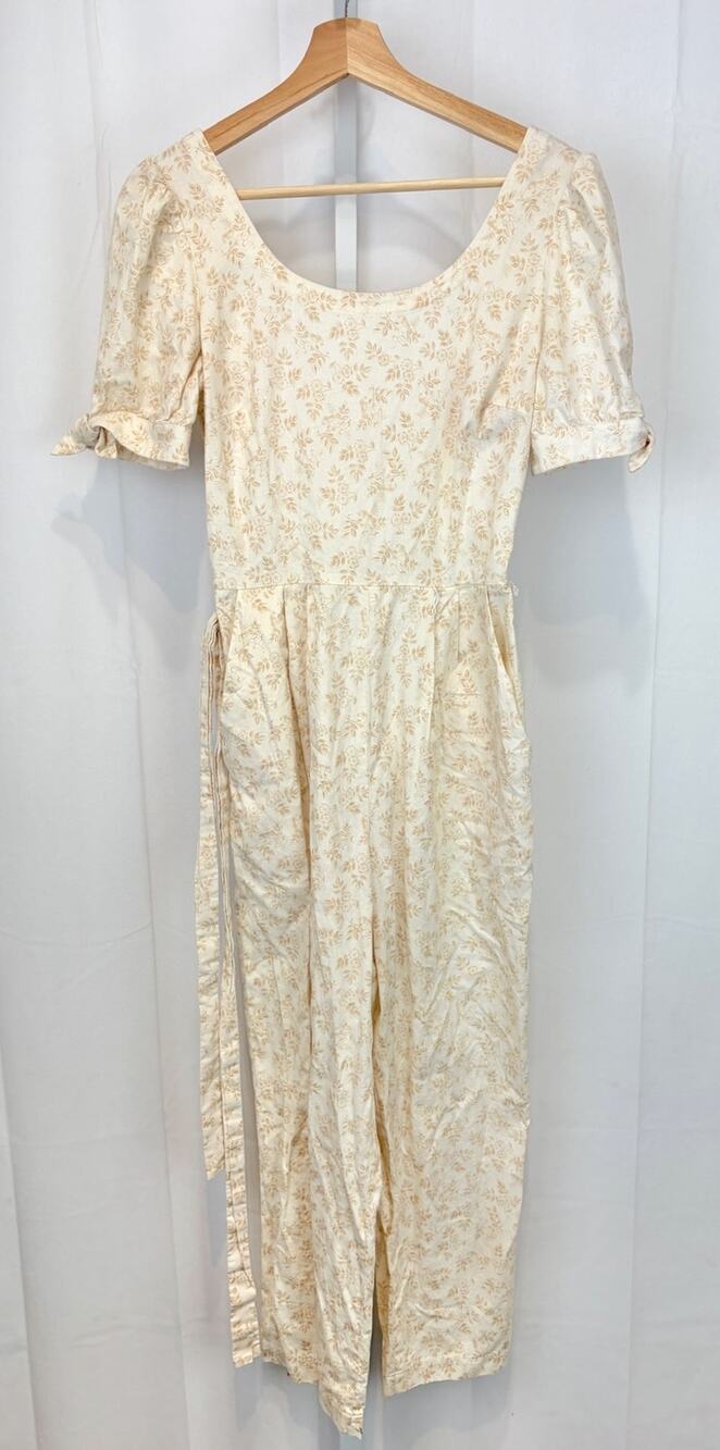 GIRL MEETS GLAM Anthropologie Iris Jumpsuit Floral Tie Waist Cotton Beige Size 6